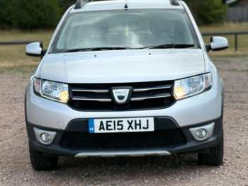 Used Dacia Sandero Stepway 2015 for sale - 75325690: Photo
