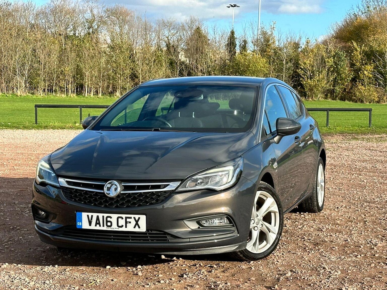 Used Vauxhall Astra 2016 for sale - 76455436: Photo 3