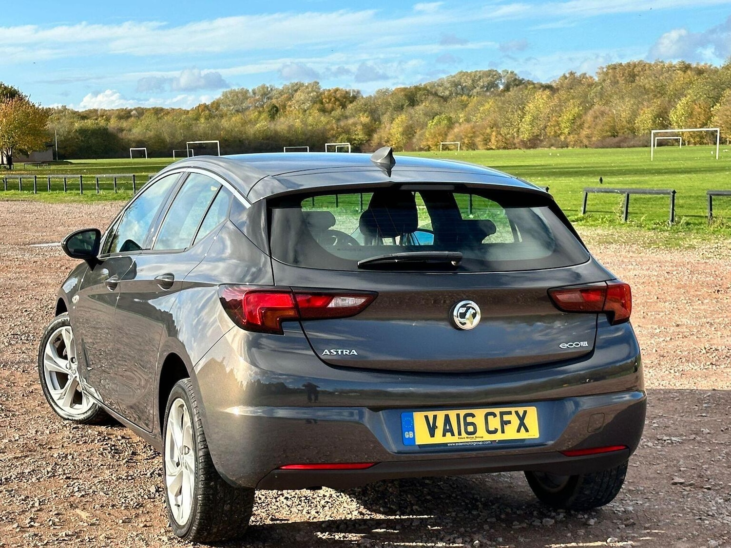 Used Vauxhall Astra 2016 for sale - 76455436: Photo 4