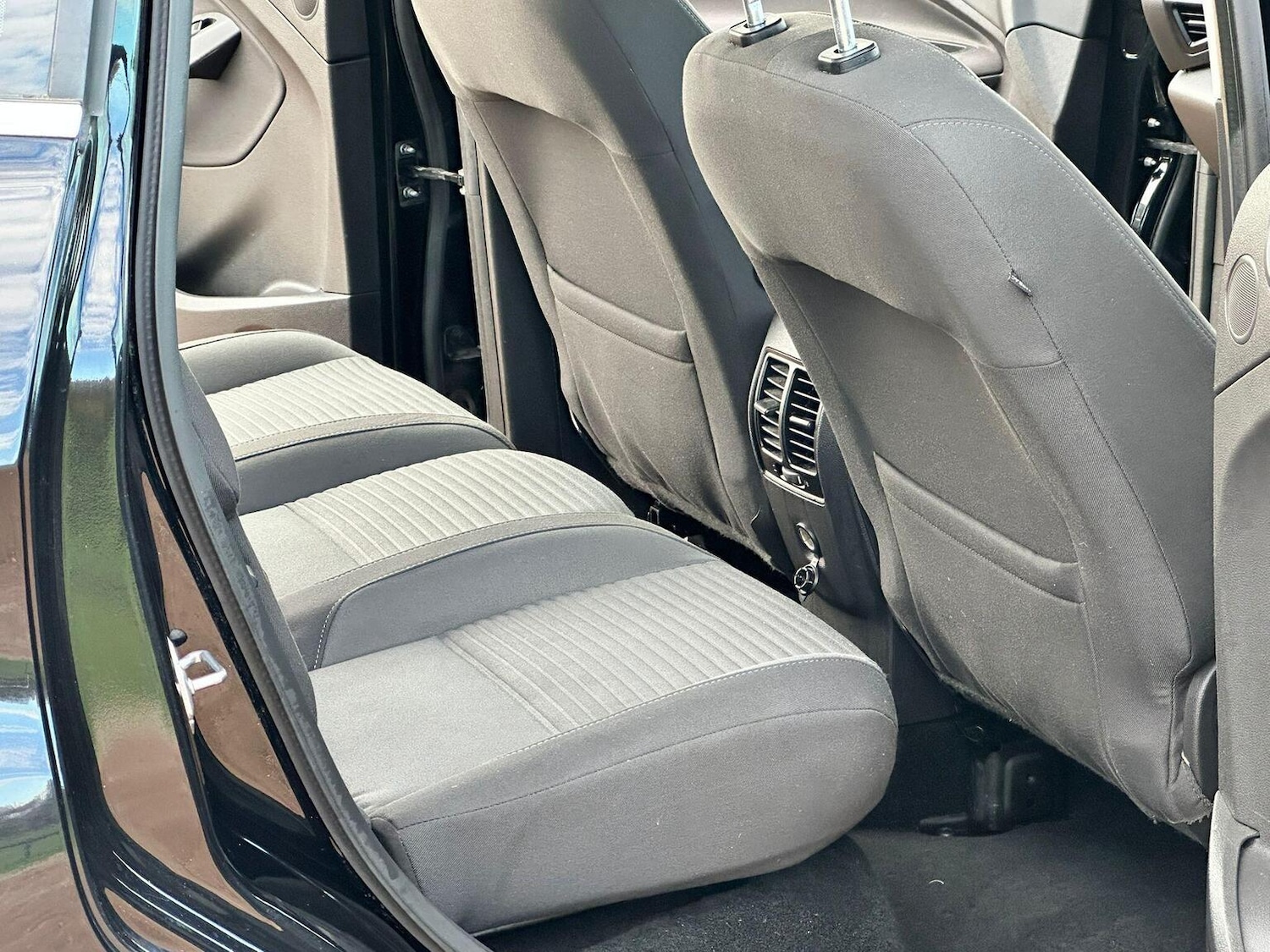 Used Ford C-Max 2015 for sale - 76521072: Photo 18