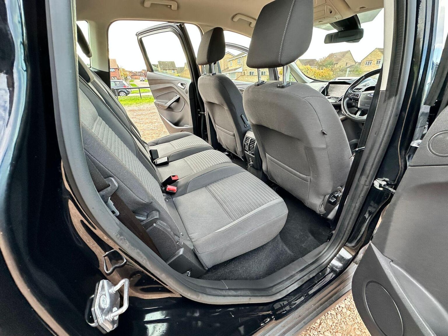 Used Ford C-Max 2015 for sale - 76521072: Photo 22