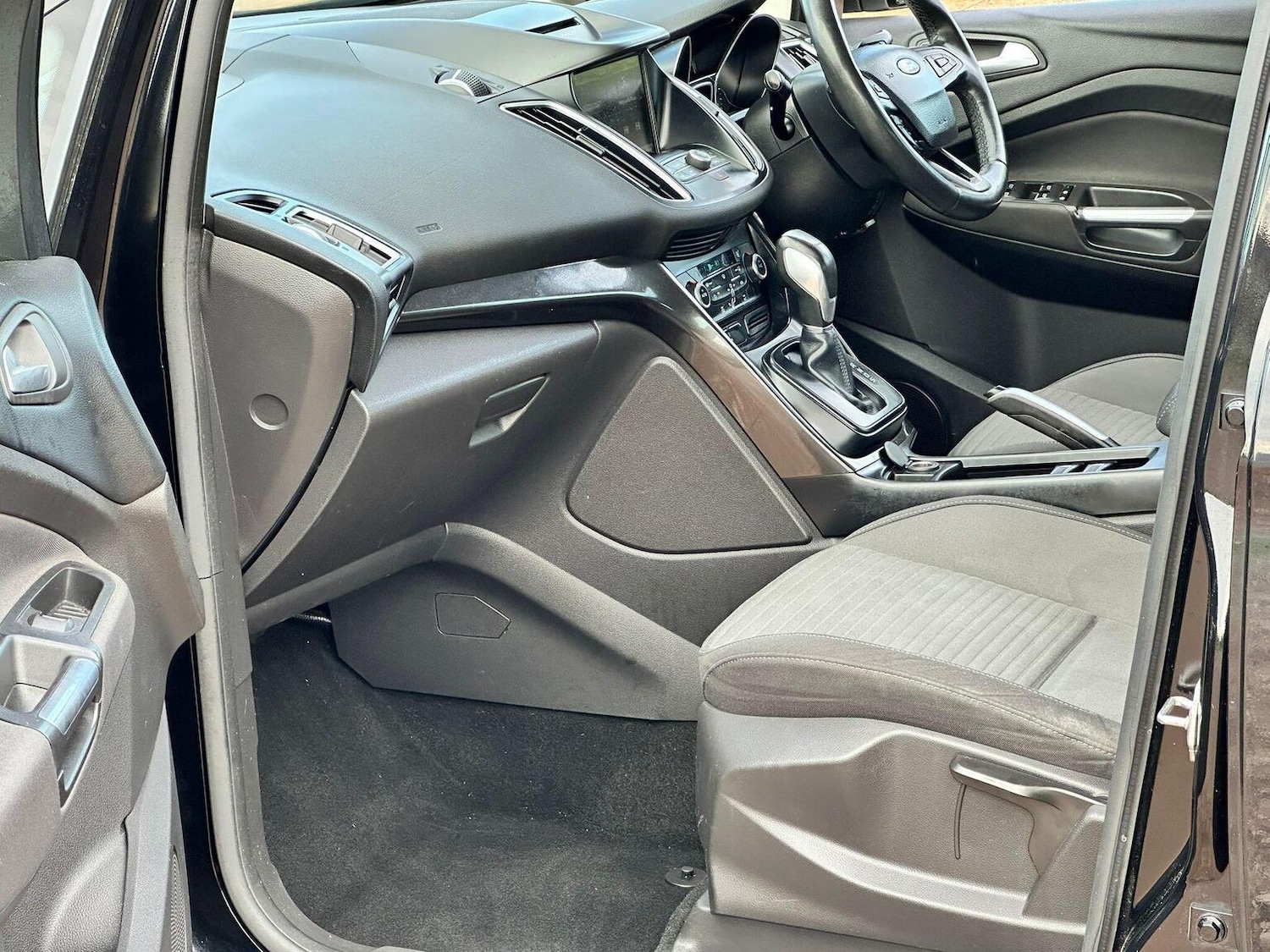 Used Ford C-Max 2015 for sale - 76521072: Photo 34