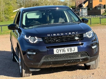 Used Land Rover Discovery Sport 2016 for sale - 78168792: Photo
