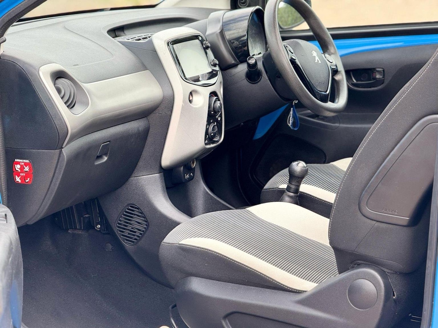 Used Peugeot 108 2016 for sale - 77277257: Photo 15