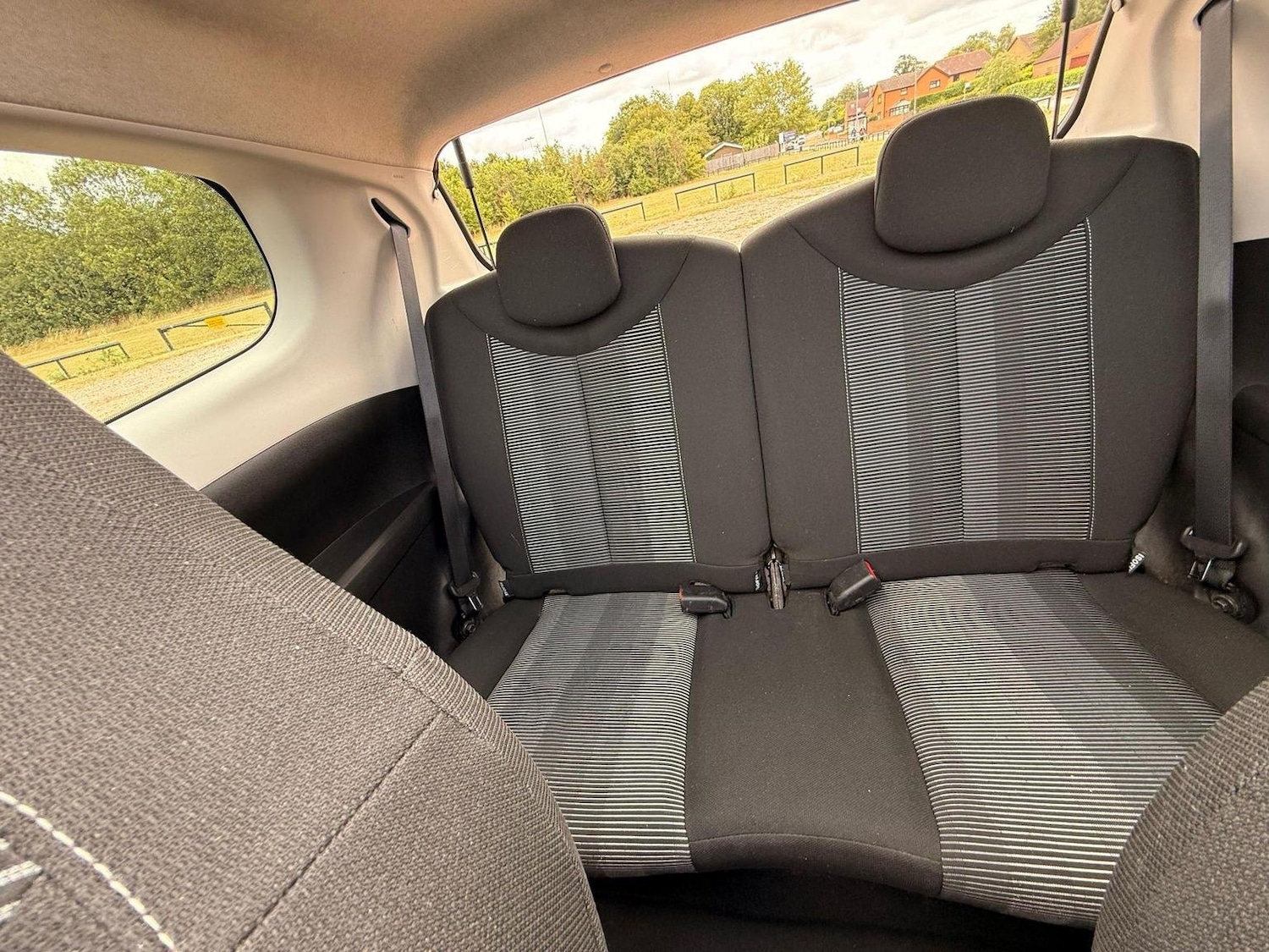 Used Peugeot 108 2016 for sale - 77277257: Photo 18