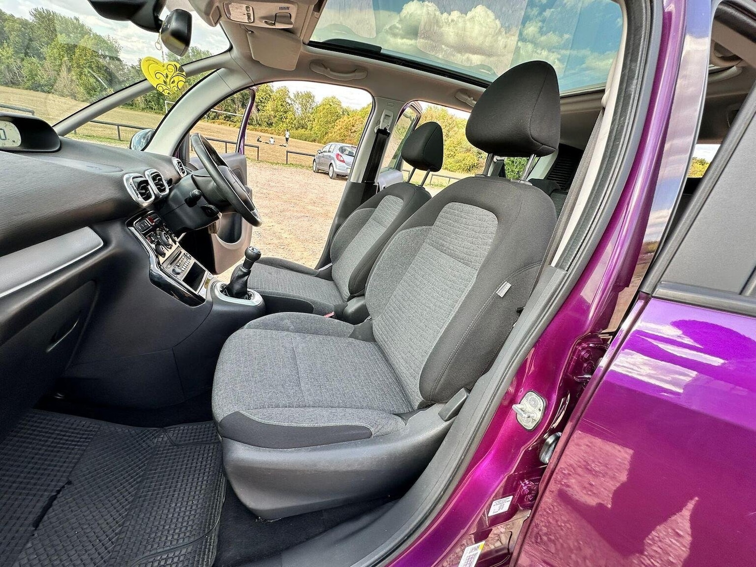 Vehicle 31