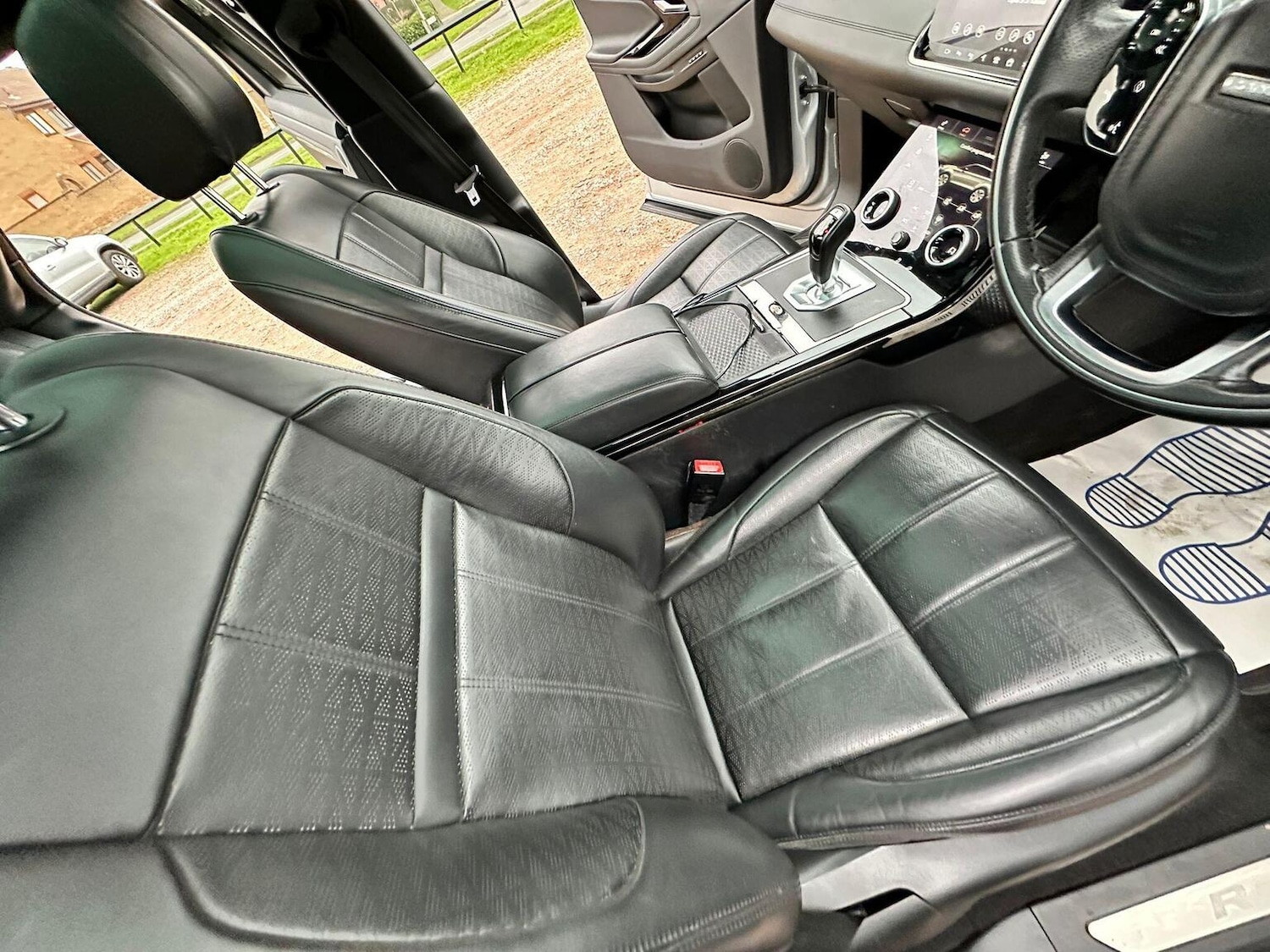 Used Land Rover Range Rover Evoque 2019 for sale - 77173071: Photo 14