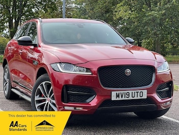Used Jaguar F-Pace 2019 for sale - 77977178: Photo