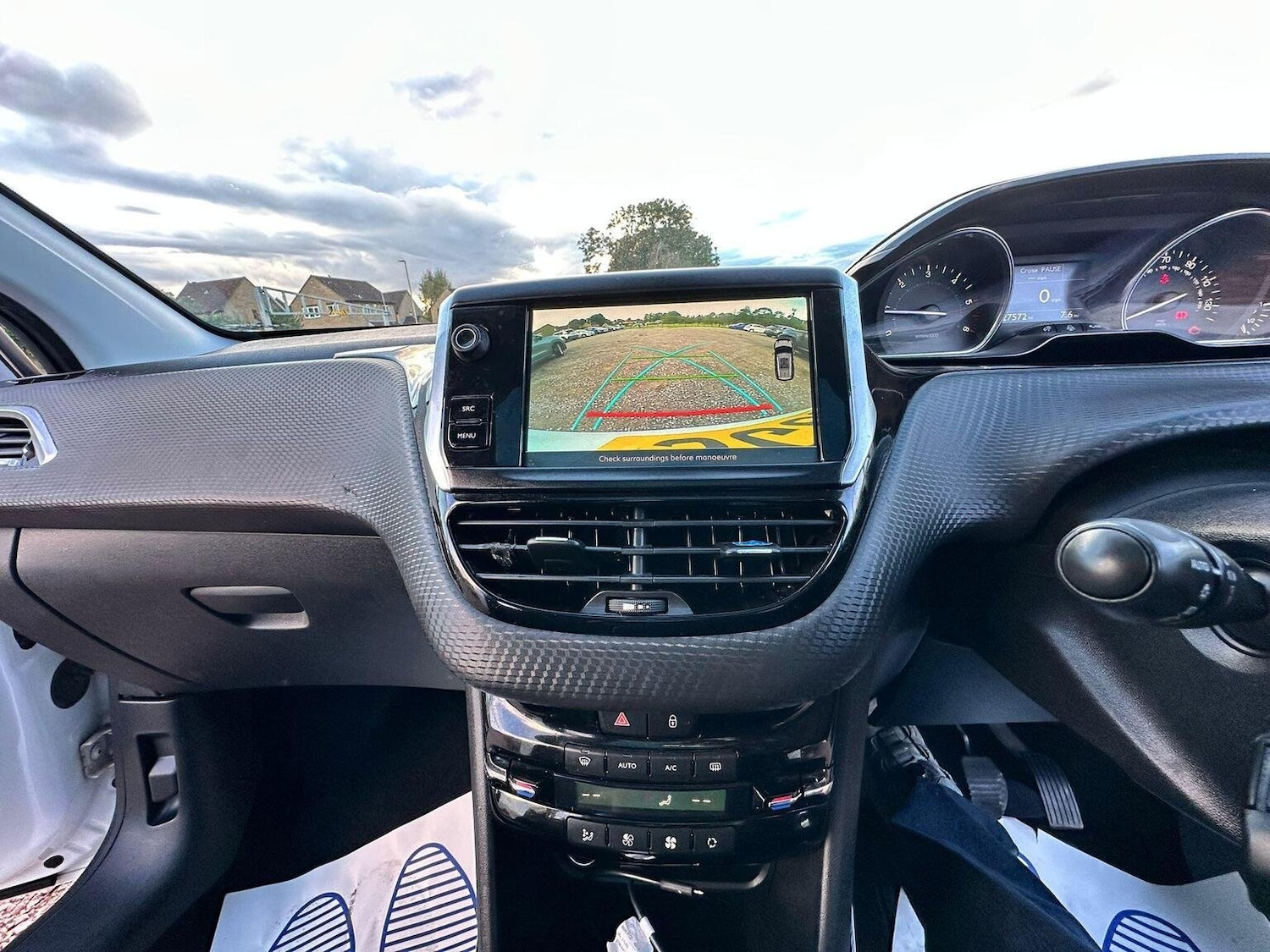 Used Peugeot 2008 2018 for sale - 77172991: Photo 31