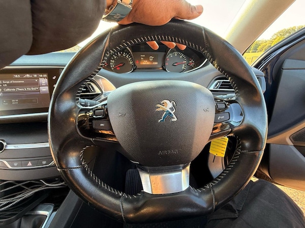 Used Peugeot 308 2016 for sale - 76263016: Photo 30