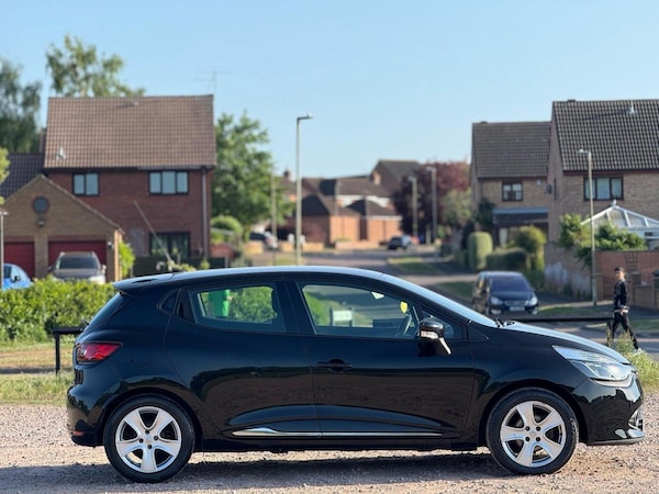Used Renault Clio 2014 for sale - 76107308: Photo 12
