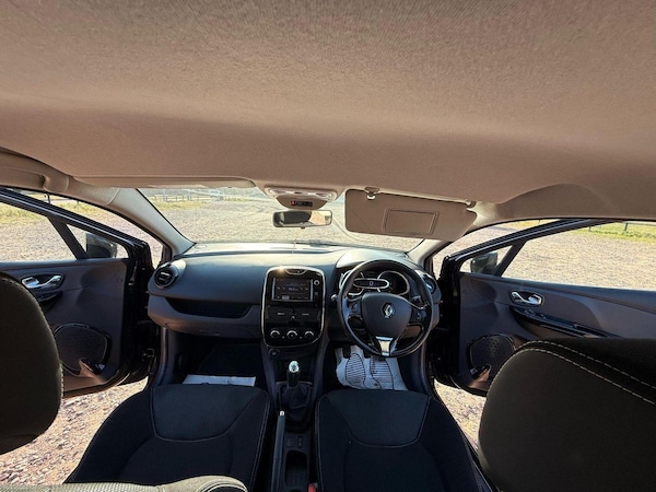 Used Renault Clio 2014 for sale - 76107308: Photo 14