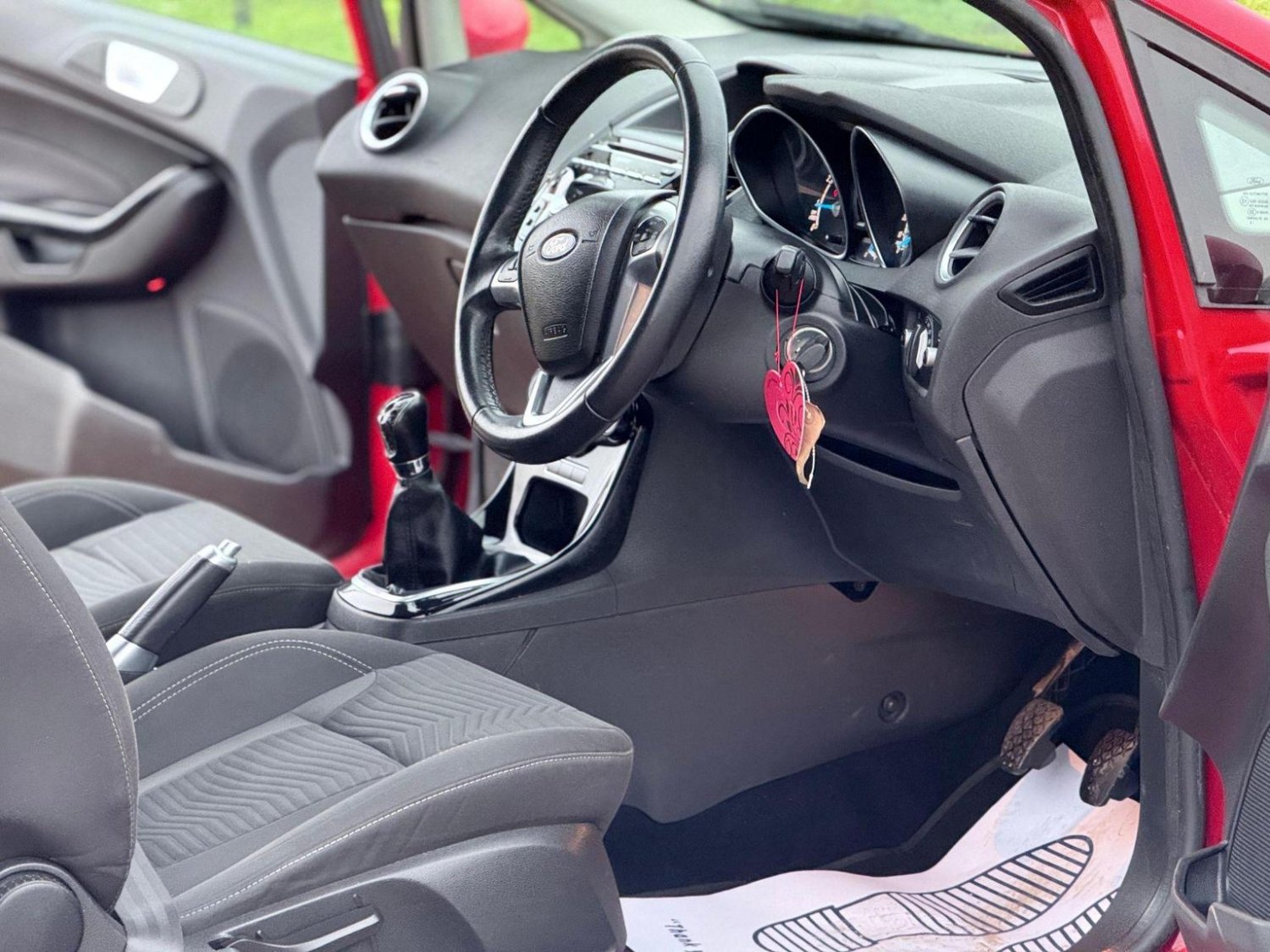 Used Ford Fiesta 2013 for sale - 77453393: Photo 26