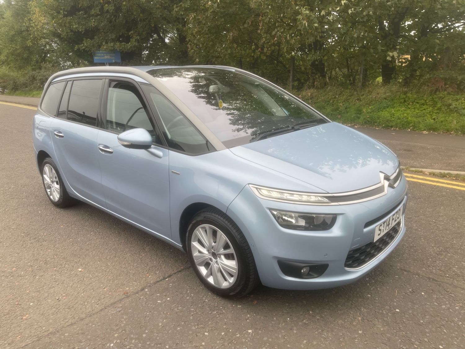 Used Citroen C4 Grand Picasso 2014 for sale - 76131624: Photo 1