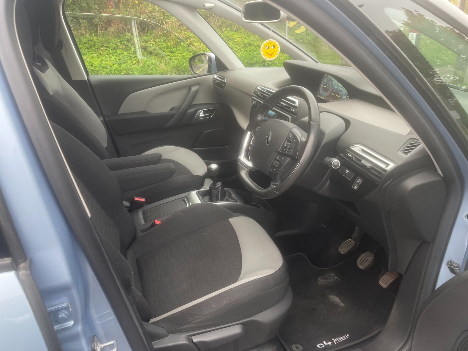 Used Citroen C4 Grand Picasso 2014 for sale - 76131624: Photo 9