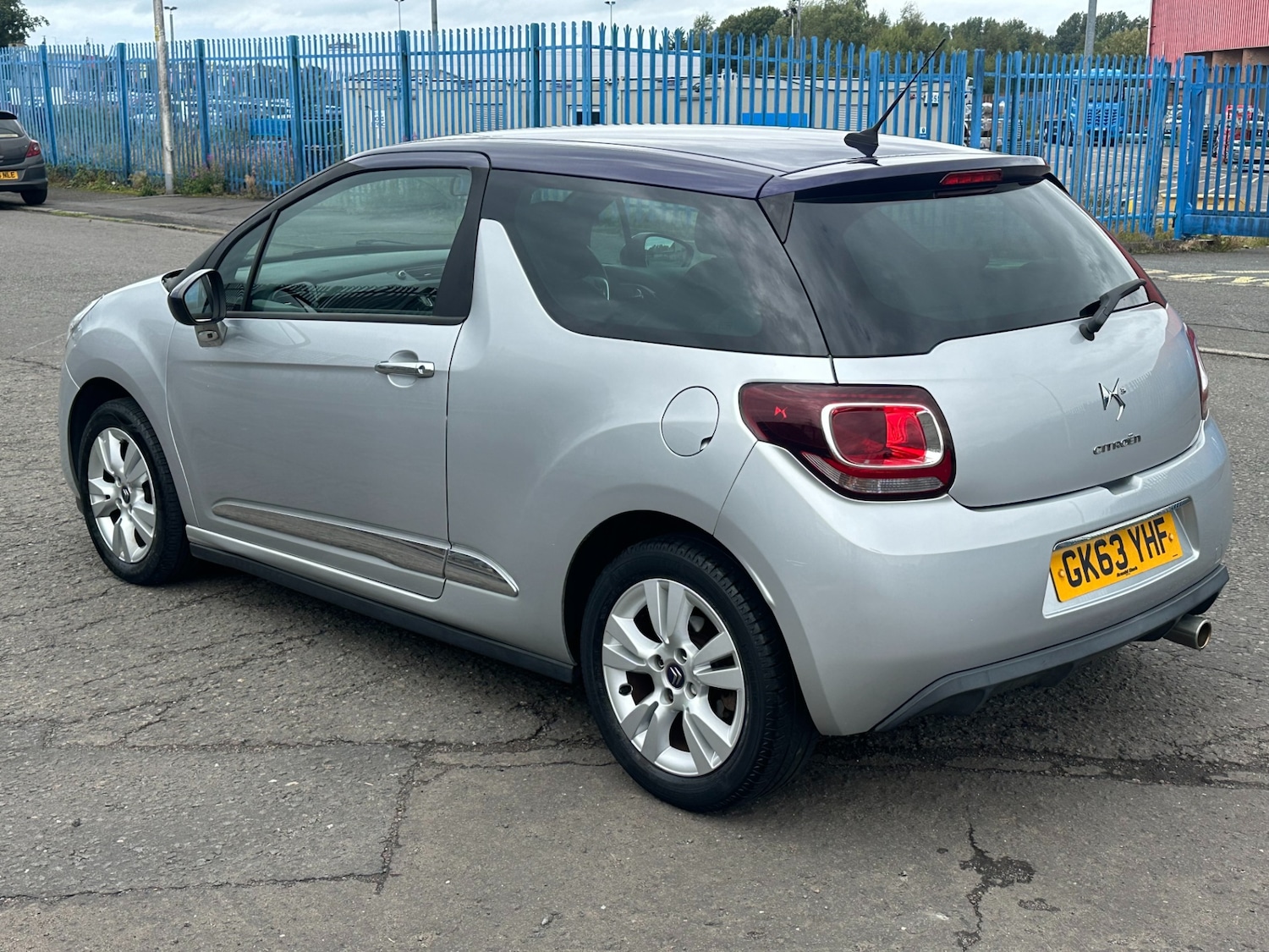 Vehicle 4
