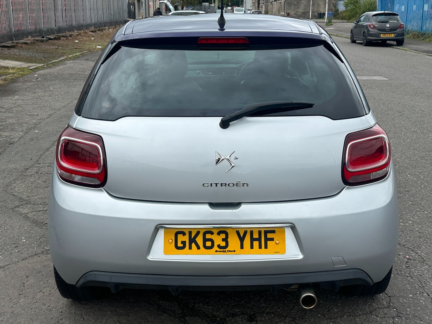 Vehicle 5