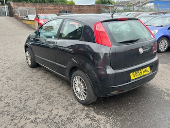 Used Fiat Grande Punto 2009 for sale - 78656800: Photo