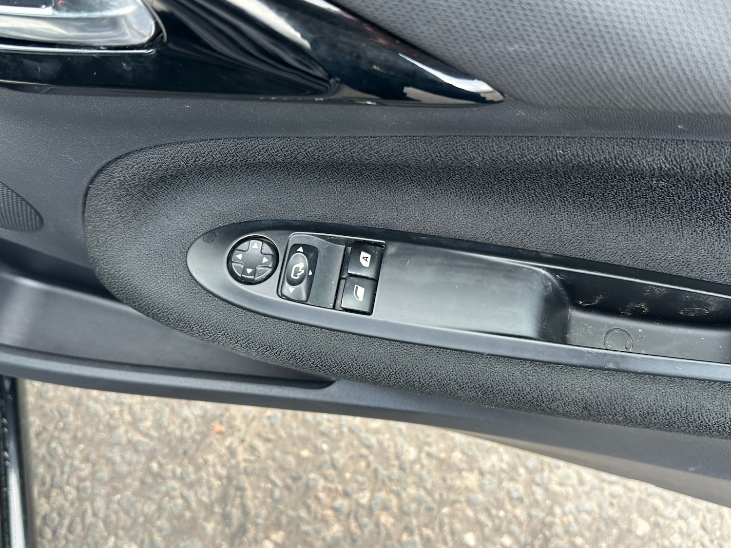 Used DS Automobiles DS 3 2015 for sale - 77637021: Photo 16