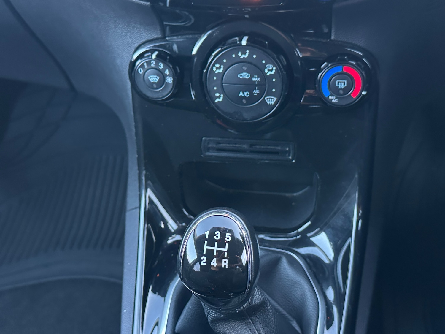 Used Ford Fiesta 2013 for sale - 77071750: Photo 16