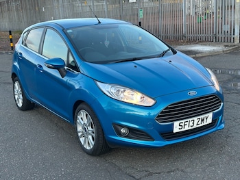 2013 (13) - 1.25 82 Zetec 5dr