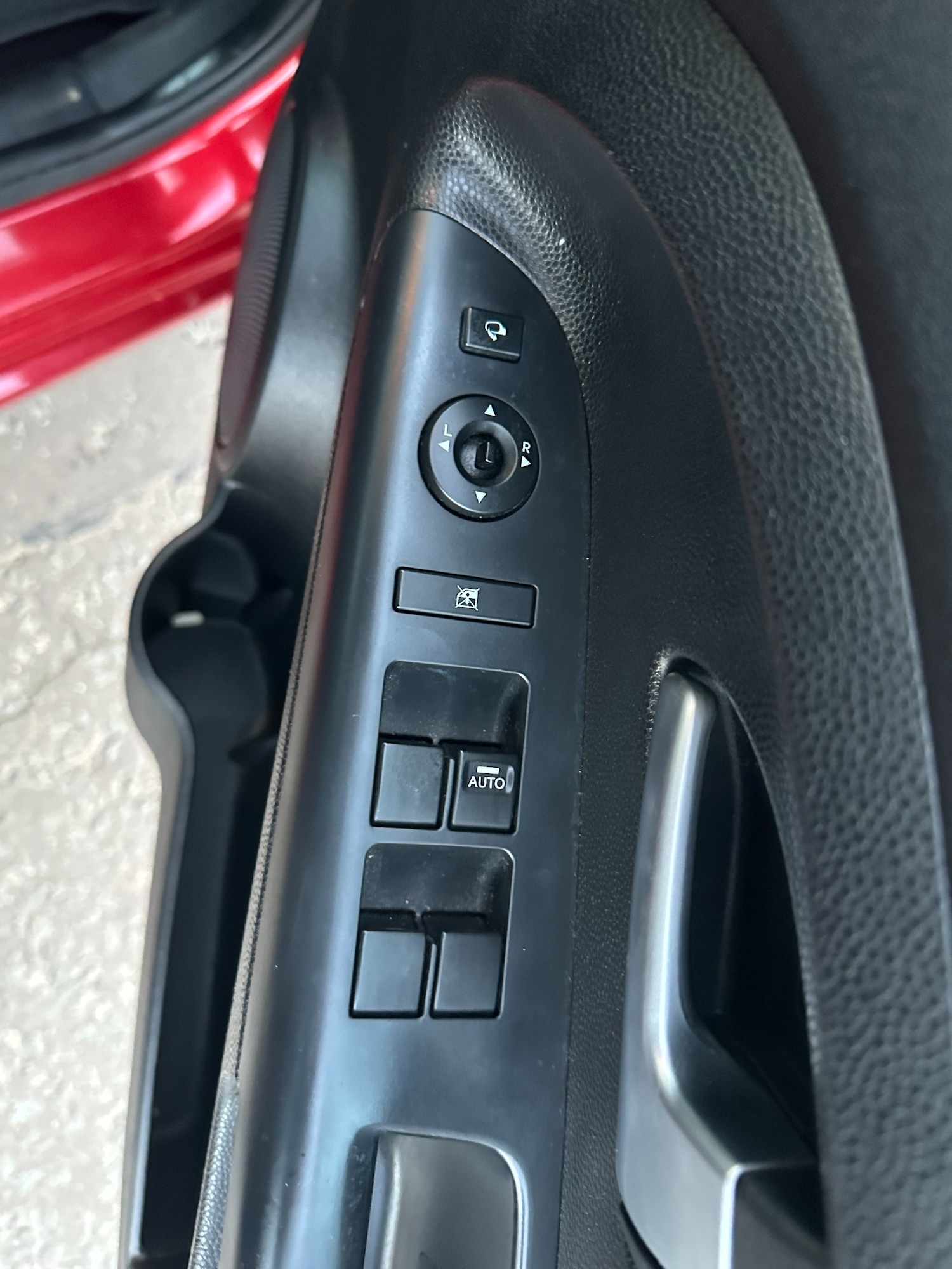 Used Kia Venga 2013 for sale - 77073350: Photo 18