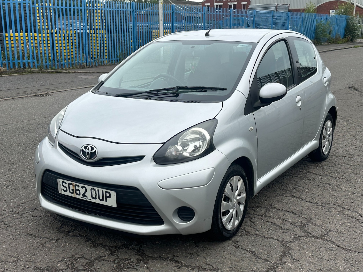 Used Toyota AYGO 2012 for sale - 76022748: Photo 3