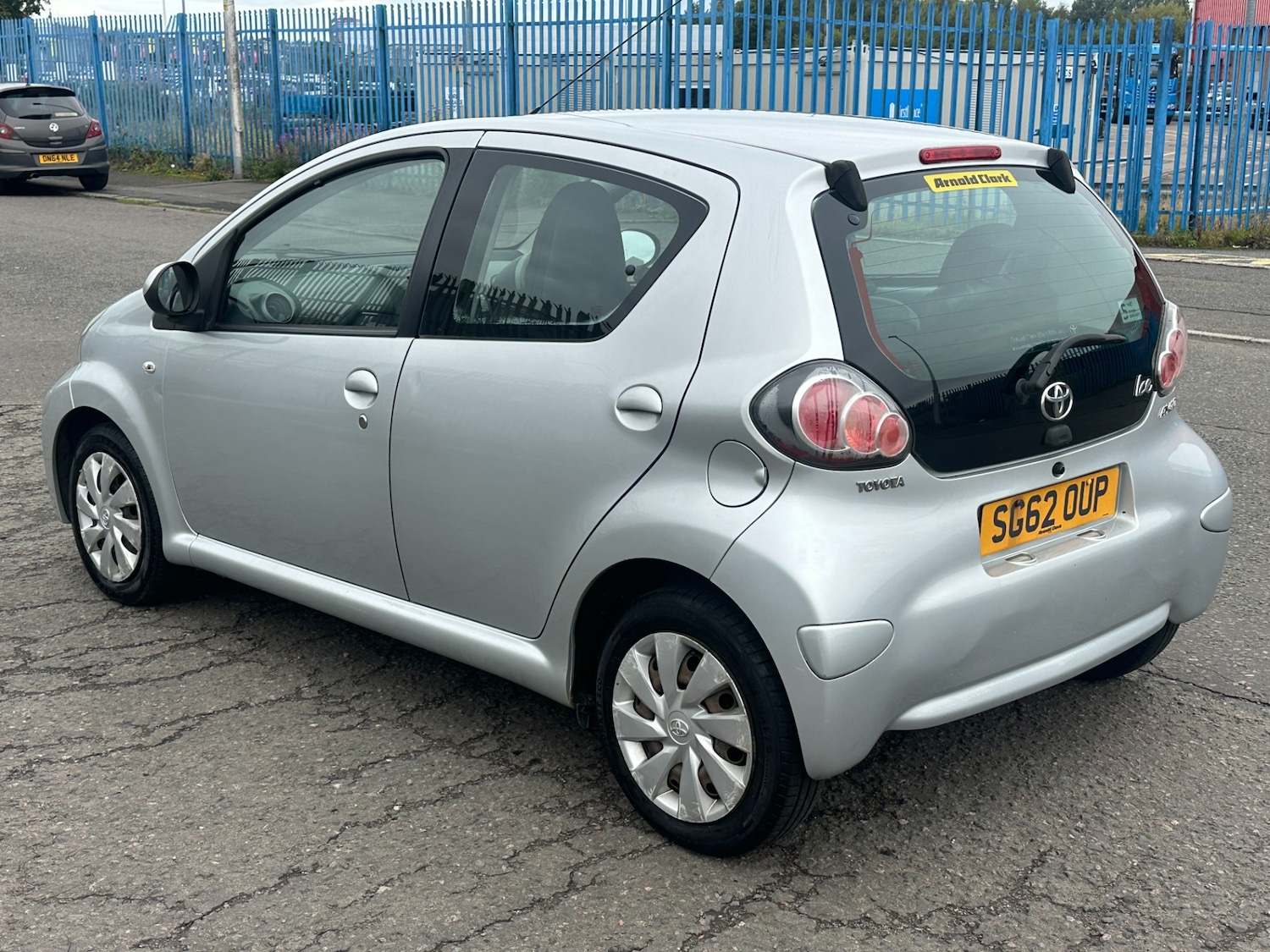Used Toyota AYGO 2012 for sale - 76022748: Photo 4
