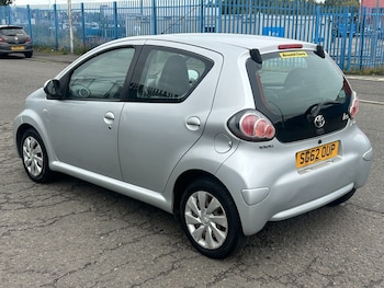 Used Toyota AYGO 2012 for sale - 76022748: Photo 4