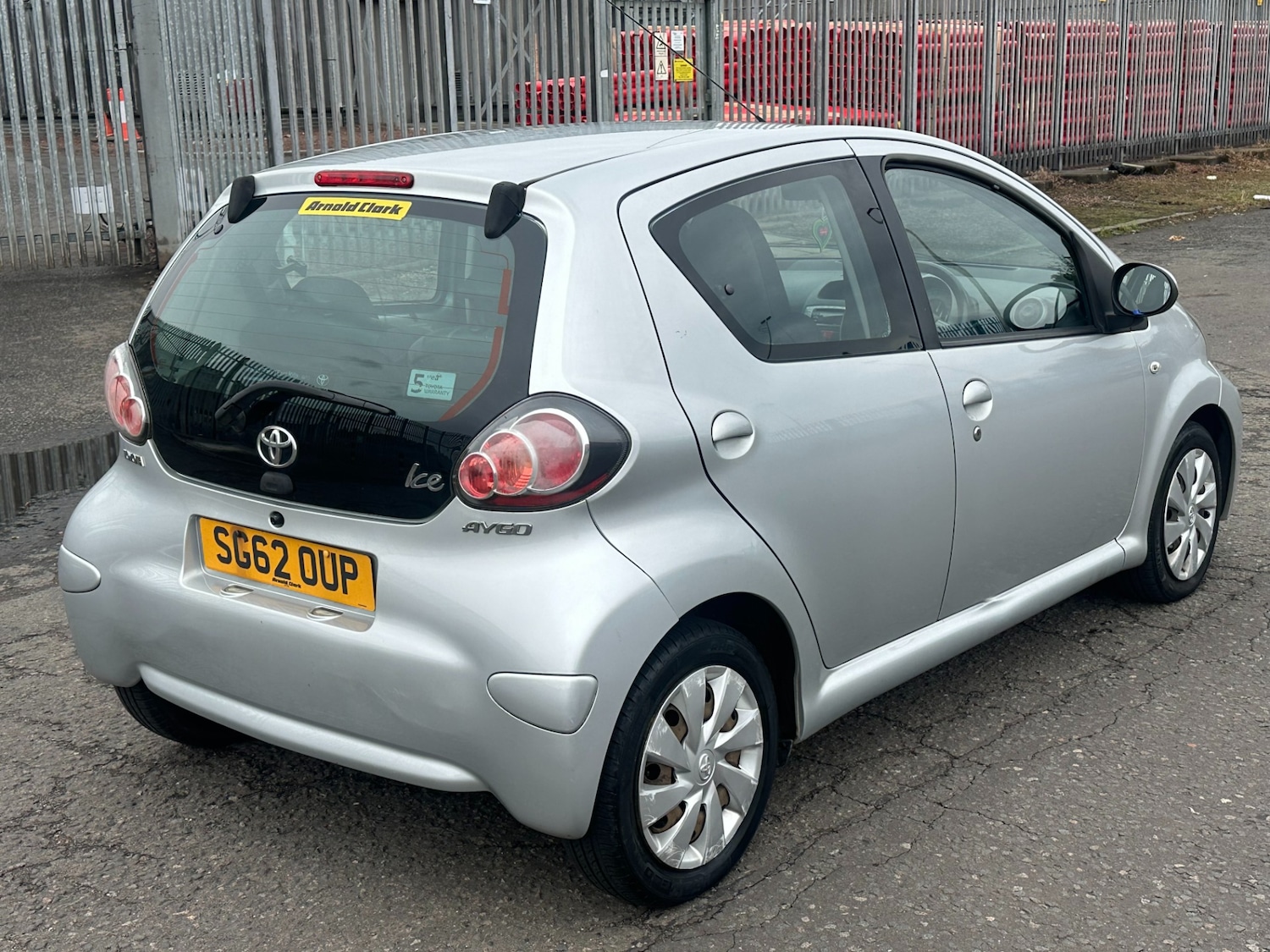 Used Toyota AYGO 2012 for sale - 76022748: Photo 6
