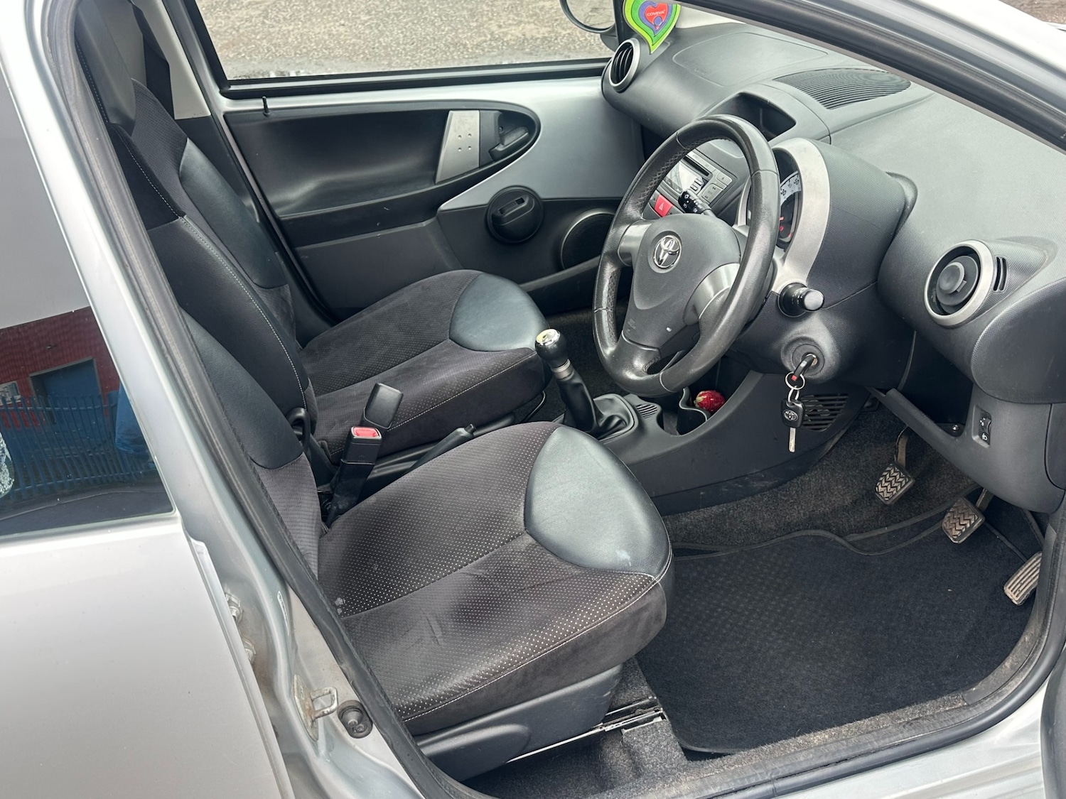Used Toyota AYGO 2012 for sale - 76022748: Photo 7