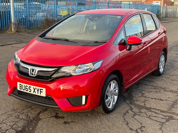 Used Honda Jazz 2015 for sale - 73130042: Photo 3
