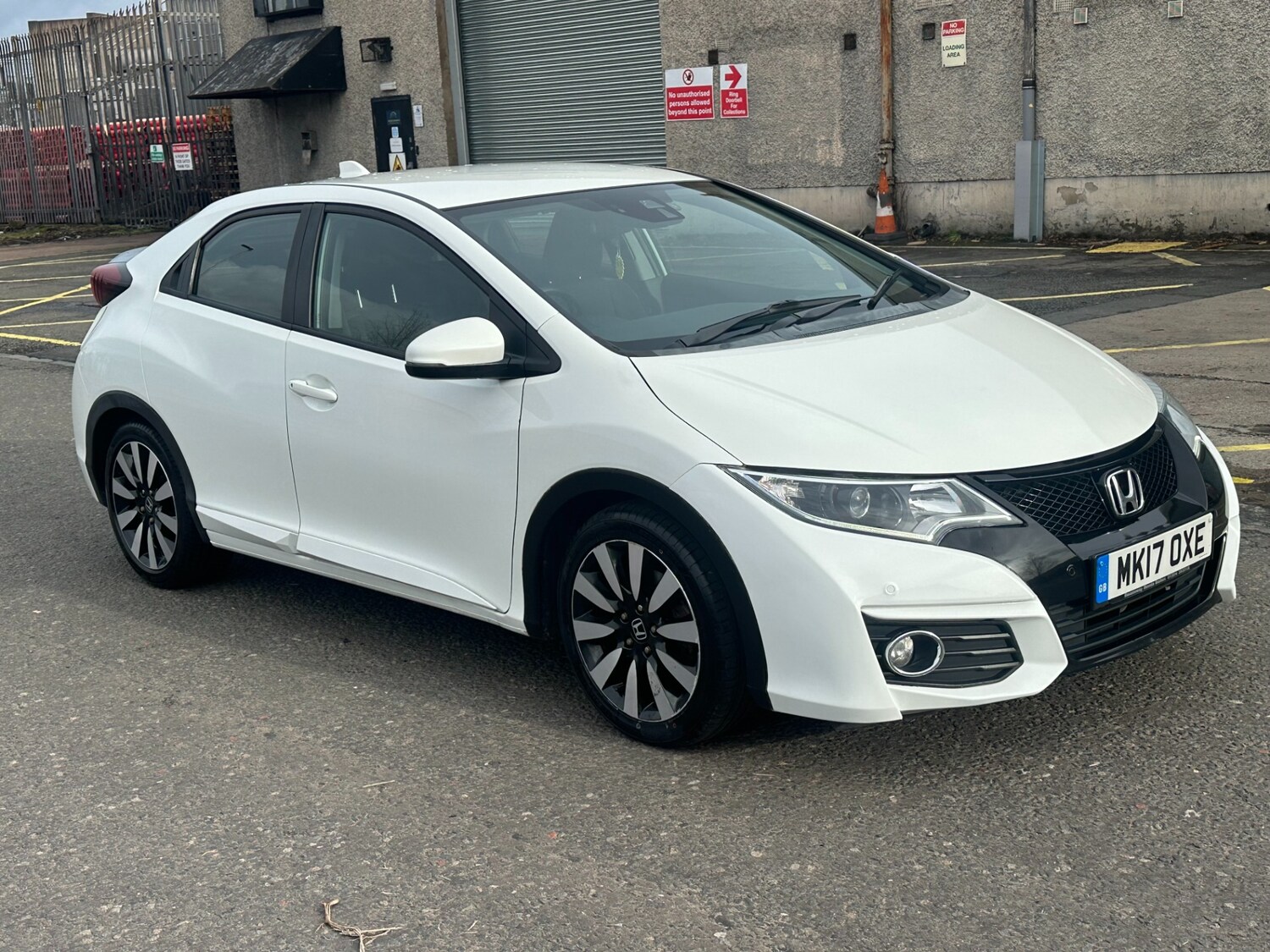 Used Honda Civic 2017 for sale - 77637014: Photo 23