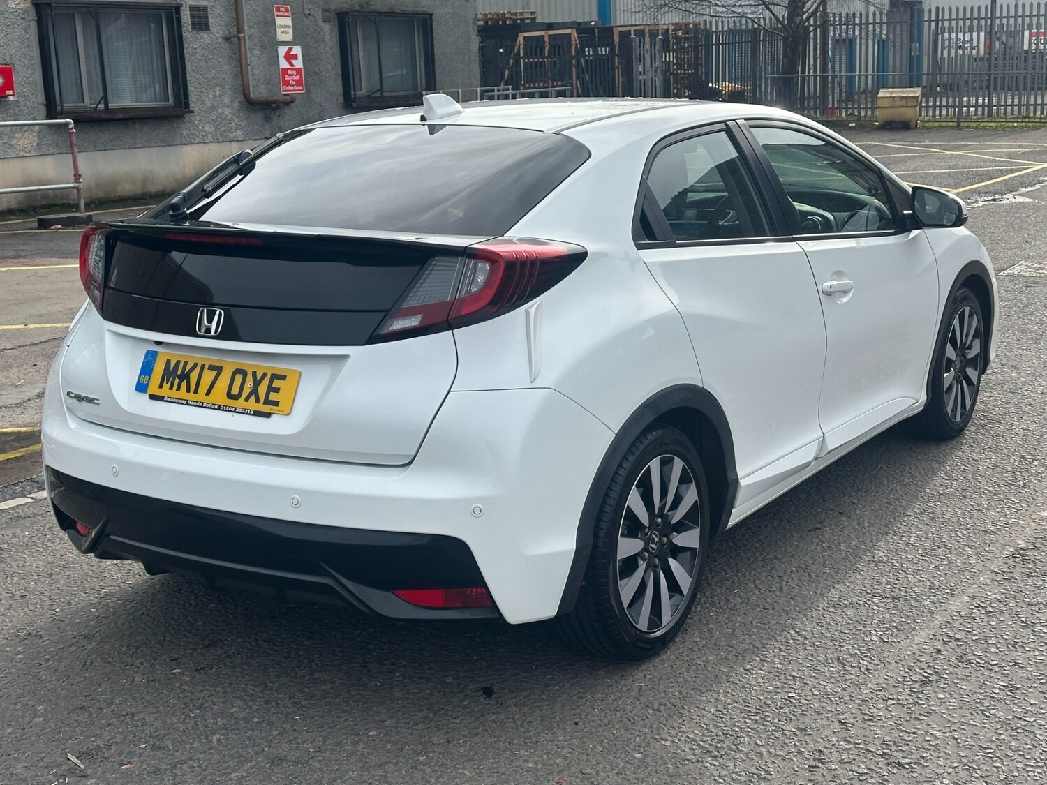 Used Honda Civic 2017 for sale - 77637014: Photo 6