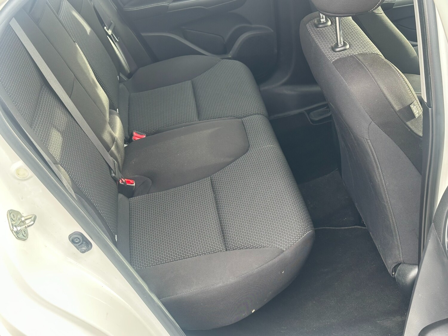 Used Honda Civic 2017 for sale - 77637014: Photo 8