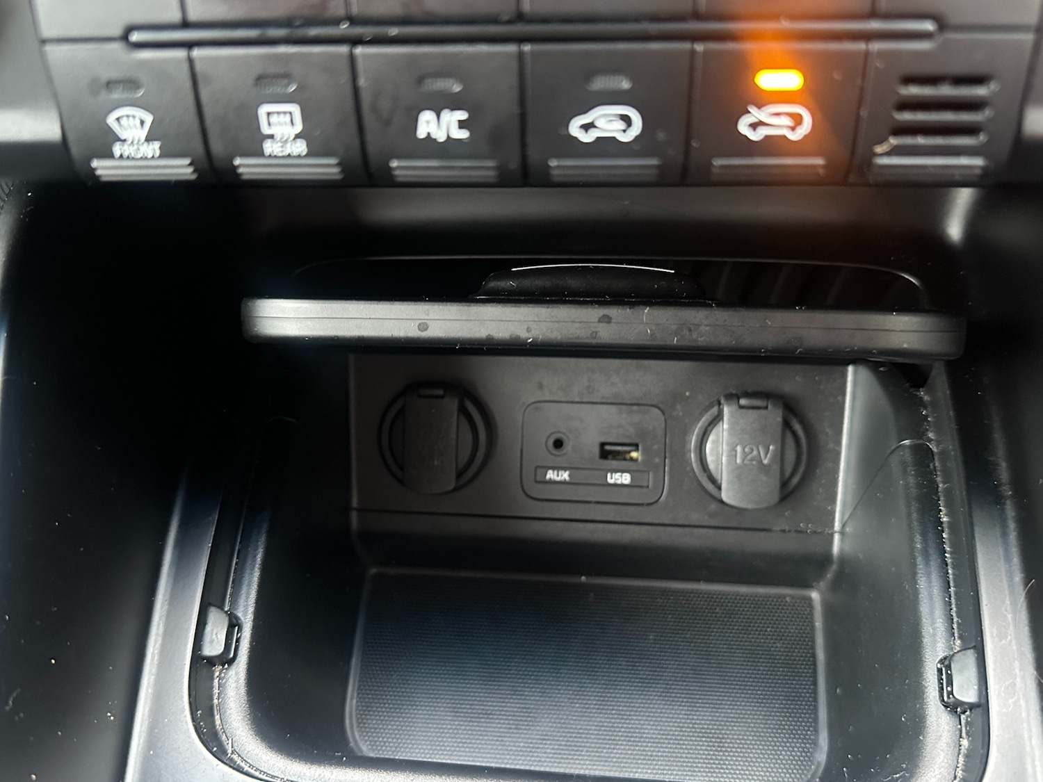 Used Kia Carens 2014 for sale - 76983918: Photo 18