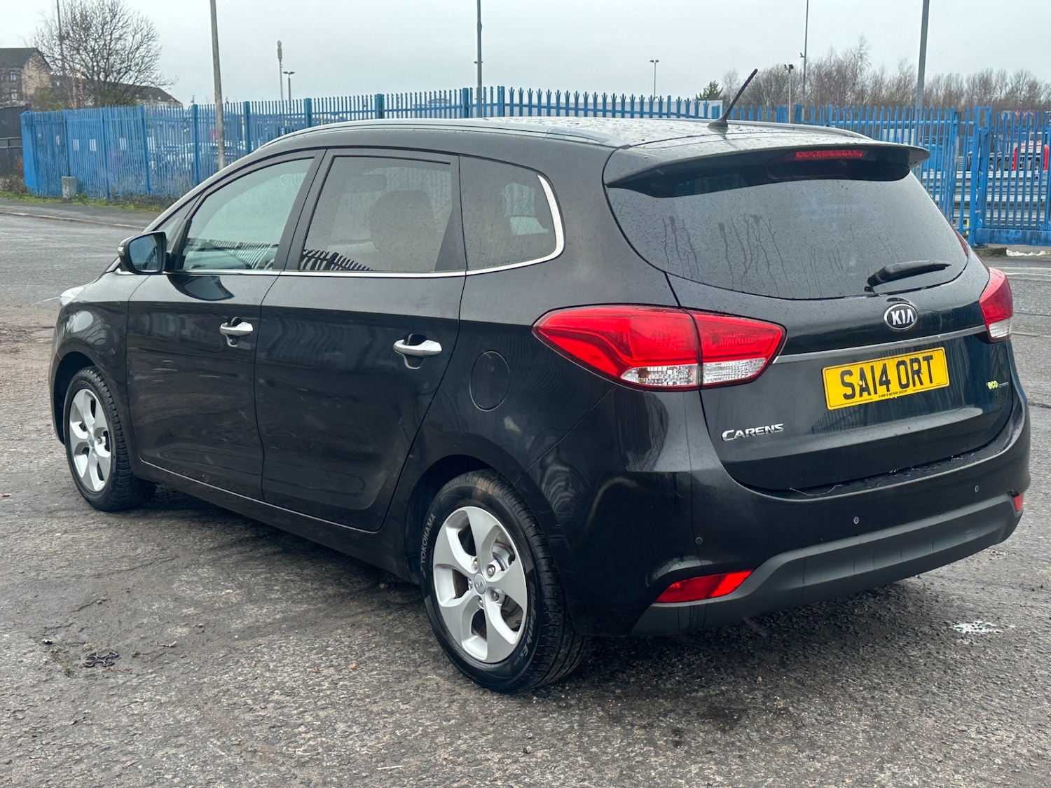 Used Kia Carens 2014 for sale - 76983918: Photo 4