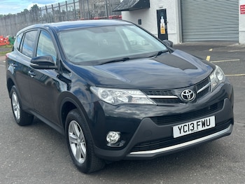 Used Toyota RAV4 2013 for sale - 79312330: Photo