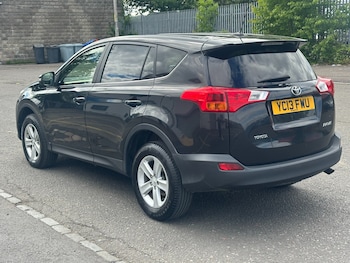 Used Toyota RAV4 2013 for sale - 79312330: Photo