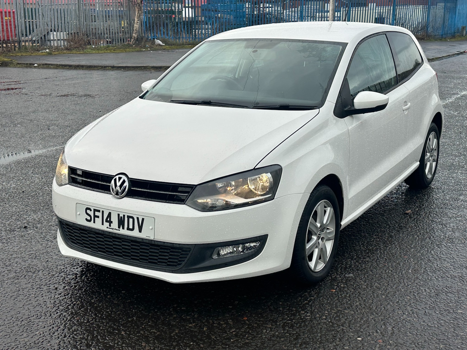 Used Volkswagen Polo 2014 for sale - 77934848: Photo 3