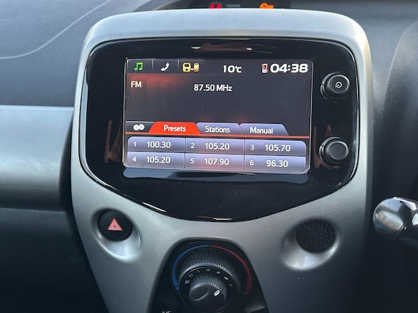 Used Peugeot 108 2015 for sale - 76161693: Photo 13
