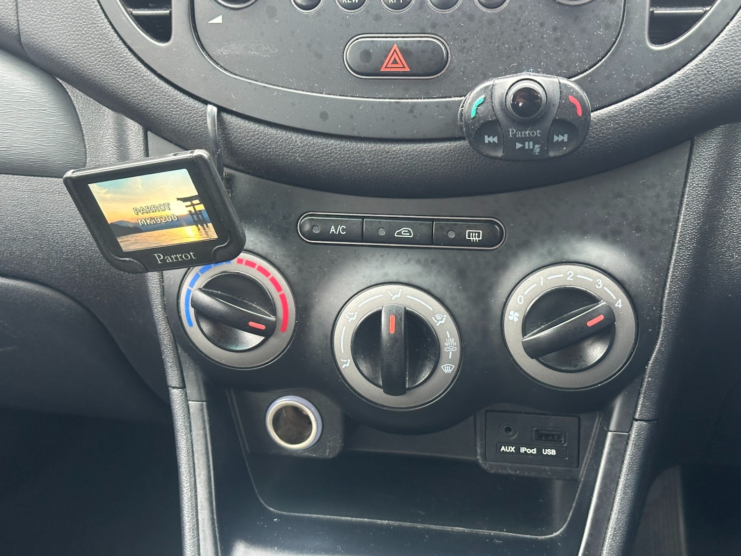 Used Hyundai i10 2012 for sale - 74689009: Photo 12