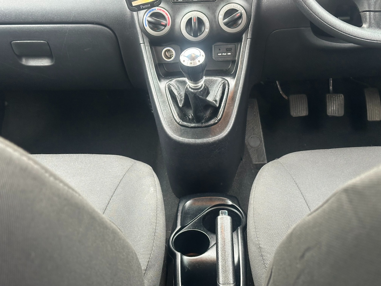 Used Hyundai i10 2012 for sale - 74689009: Photo 9