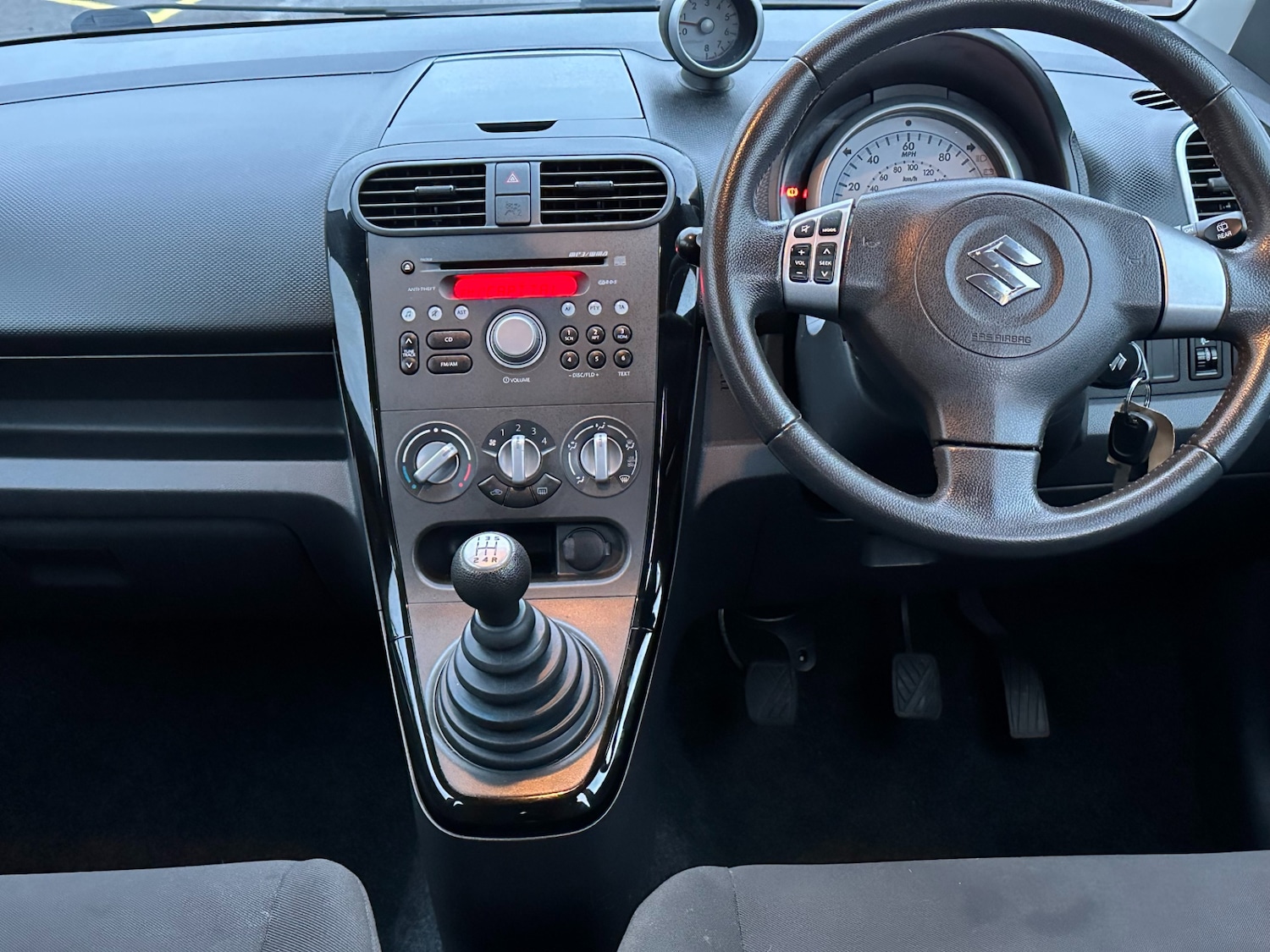 Used Suzuki Splash 2014 for sale - 77420662: Photo 10