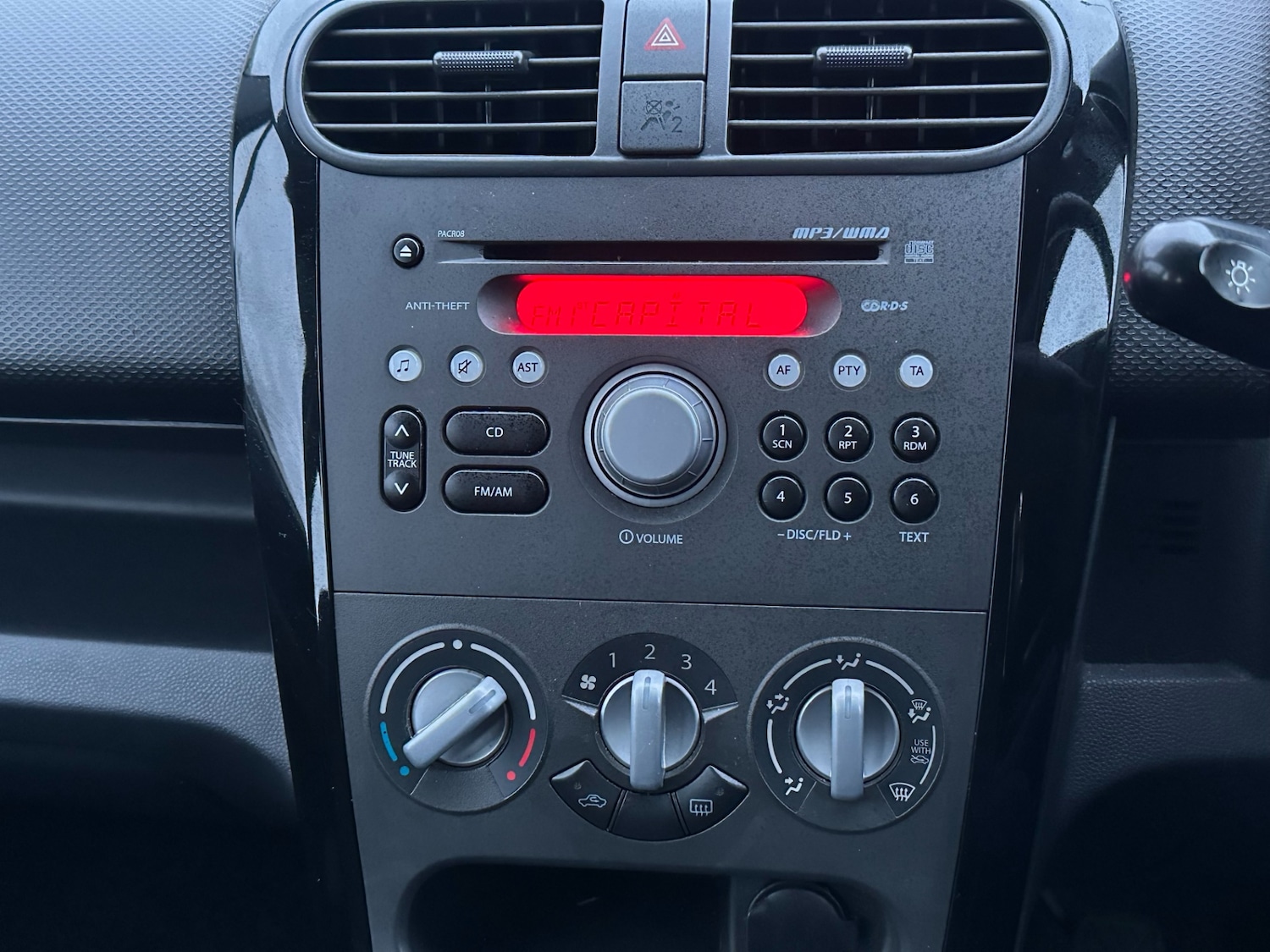 Used Suzuki Splash 2014 for sale - 77420662: Photo 11