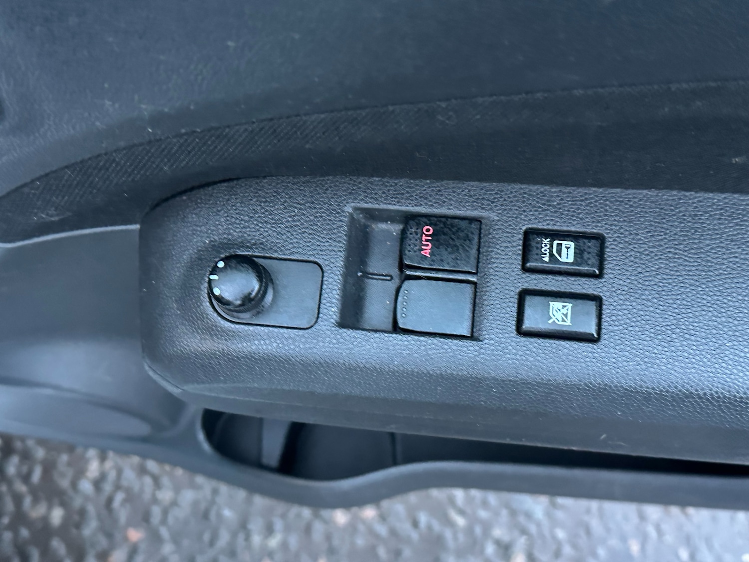 Used Suzuki Splash 2014 for sale - 77420662: Photo 15