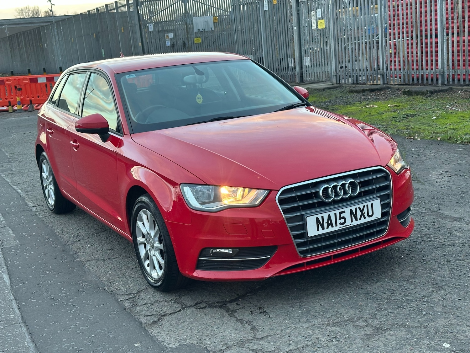 Used Audi A3 2015 for sale - 76568148: Photo 4