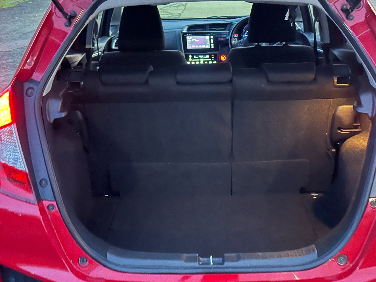 Used Honda Jazz 2018 for sale - 76758036: Photo 15