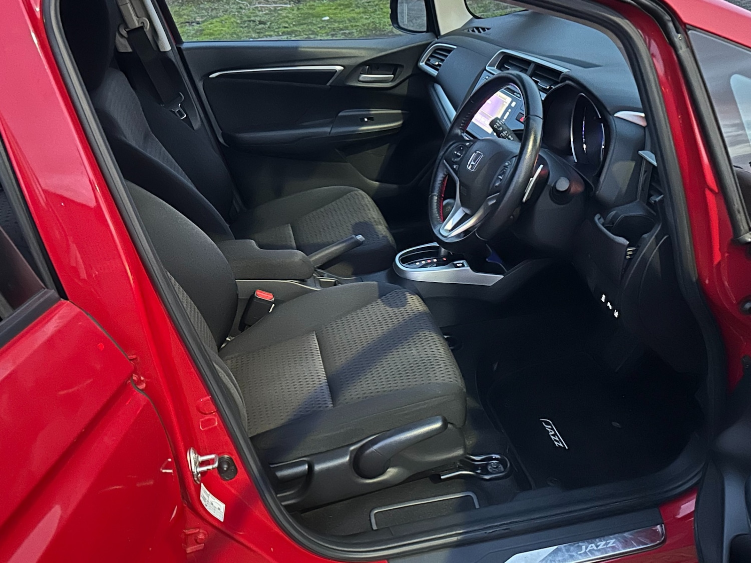 Used Honda Jazz 2018 for sale - 76758036: Photo 7