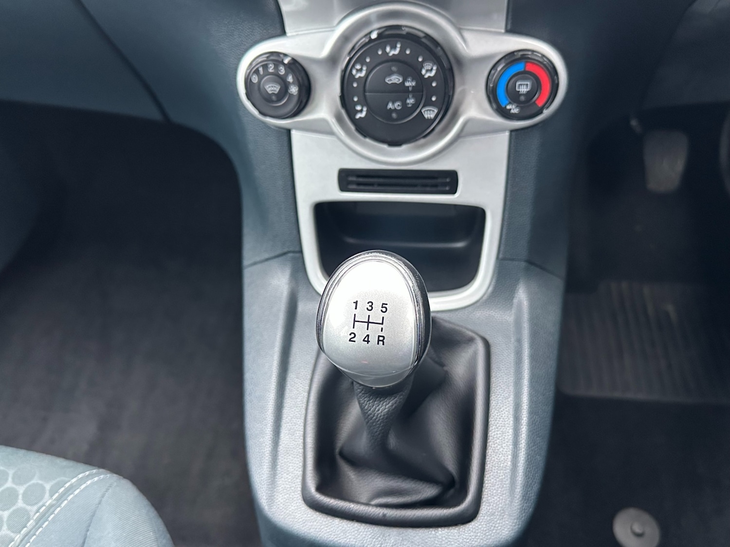 Used Ford Fiesta 2012 for sale - 76375014: Photo 15